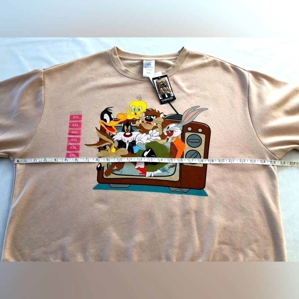 NWT Looney Tunes Classic Characters..All on TV and competing for your attention - Picture 7 of 7